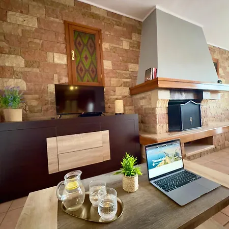 Sun View Apartment *