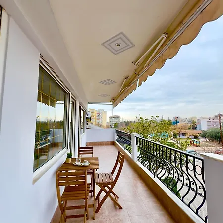 Sun View Apartment *